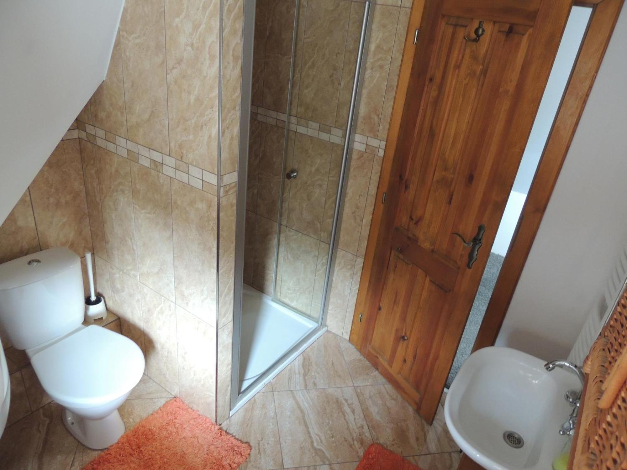 Apartman เบคีนิเย ภายนอก รูปภาพ